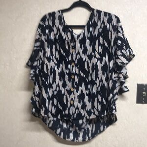 XL blouse very good condition Black and Tan and white